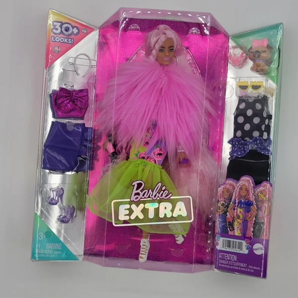 Barbie Extra Deluxe Doll & Accessories Set with Pet, Mix & Match Pieces for 30+